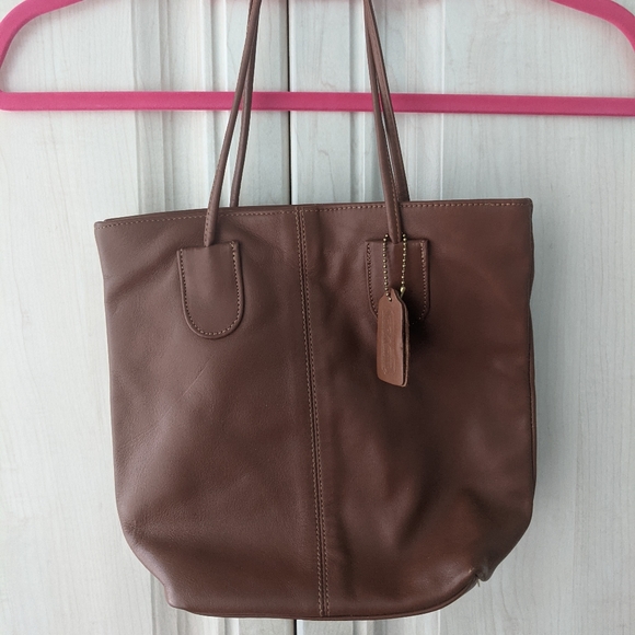 Brown COACH purse - Picture 1 of 6